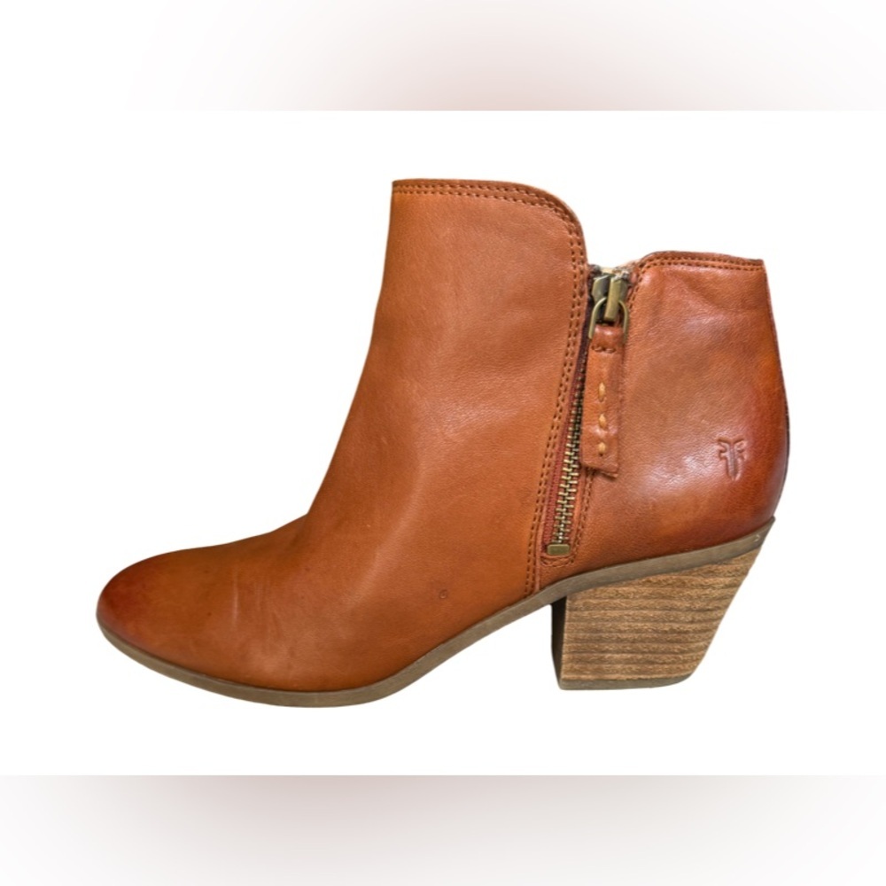 FRYE Judith Brown Leather Bootie size 6.5